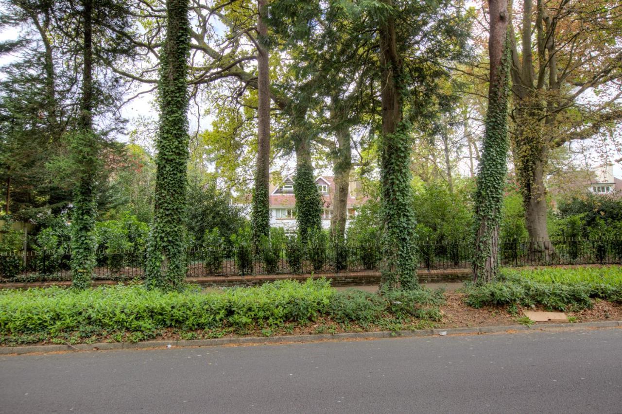 Luxury 3 Bedroom Apartment Close To Beach, Bournemouth & Meyrick Park Экстерьер фото